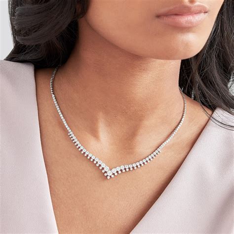 Diamond necklace new arrivals