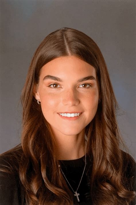 Charlotte Ryan – Medium