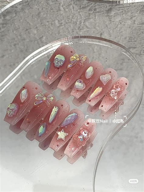 Pin de Lytuyettrinh en Lưu nhanh | Manicura de uñas, Manicura, Ideas de ...