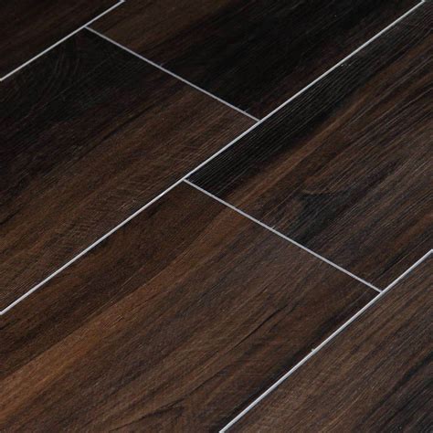 American Flooring Distributor Paramount Amber