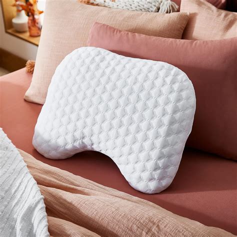Amazon.com: Sleep Innovations Versacurve Curved Memory Foam Pillow ...