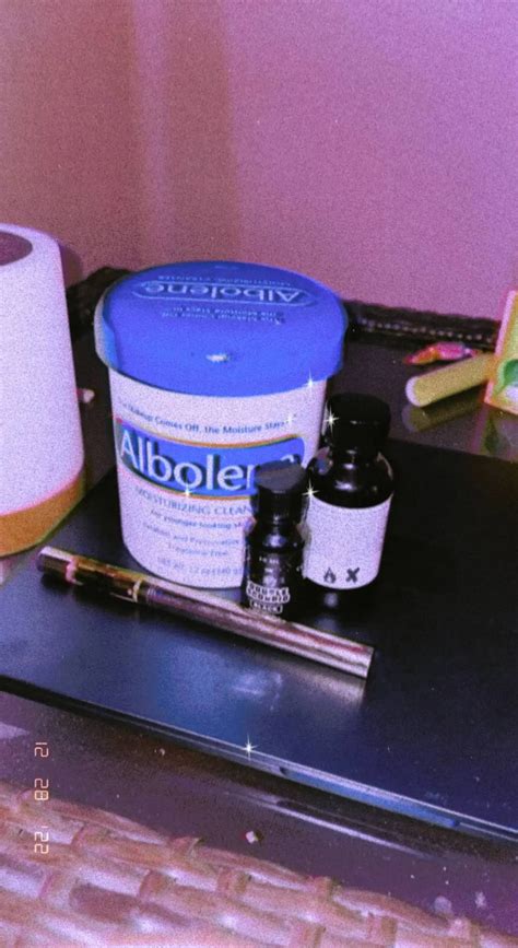 20 M Gay newbie looking for a bator/gooner mentor to bate with & help get me deeper snap ...