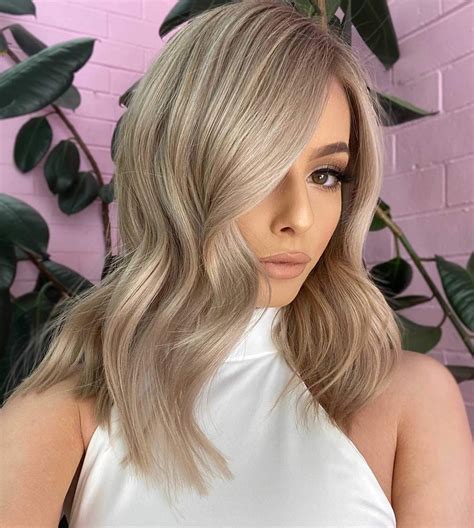 Ash Blonde Hair Color Trend