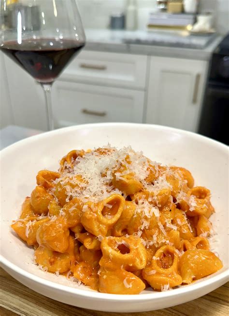 Carbone Spicy Vodka Sauce