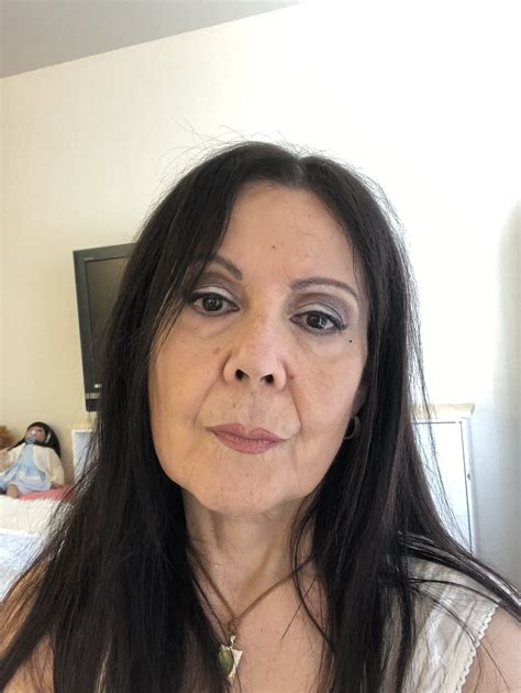 Pin by Ákos György Németh on öregség | Women looking for men, Beautiful women over 50, Big women ...