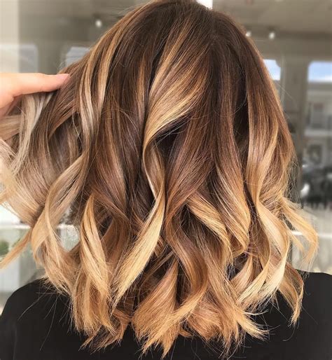 🤩🍯🤩 This Bright Caramel Balayage! 🤩🍯🤩 Such a perfect look for Spring by ...