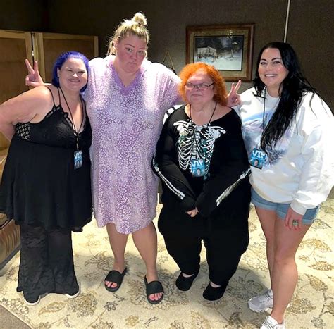 1000-Lb. Sisters' Tammy Slaton Stands Without a Walker in New Photos with Amy Slaton