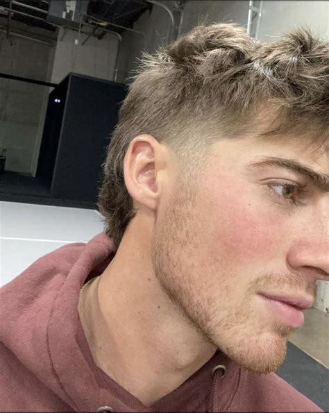 Pin by Jordan Lam on Hair | Men's short hair, Mens hairstyles thick ...