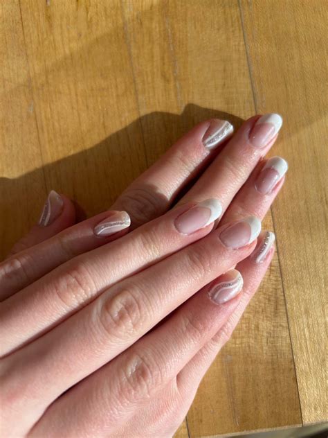 White French Tip Nails With Design – Vibrant Guide