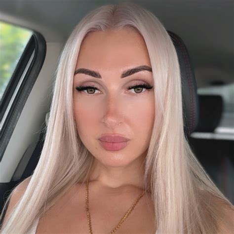 Tango Live Streaming Platform and 1x1 Video Calls with Strangers