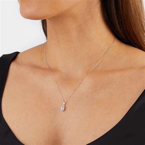 White Gold Necklaces | White Gold Chains for Women | Goldsmiths