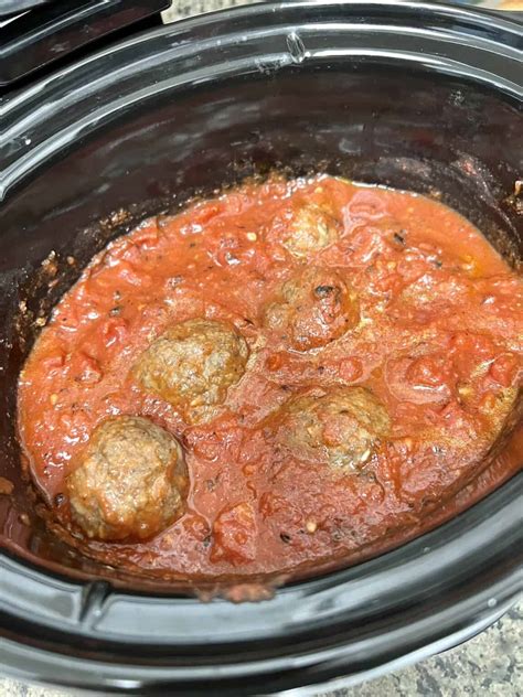 Slow Cooker Italian Meatballs and Sauce - The Short Order Cook