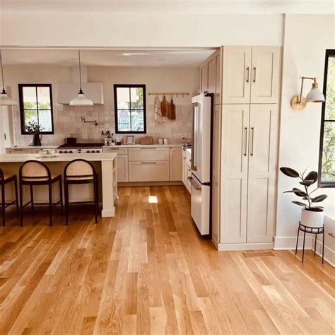 Flooring Showroom St. Louis MO | Champion Floor Company