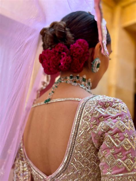 18 Stunning Indian Bridal Hairstyles Curated By Bollywood Hairstylists ...