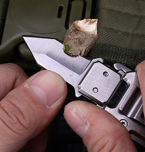 Mini Pocket Knife with Lights keychain knife-Edcgearzone.com