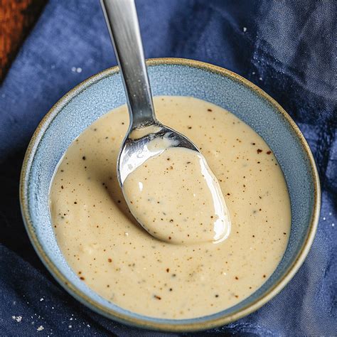 Why Alabama White BBQ Sauce Is a Must-Try