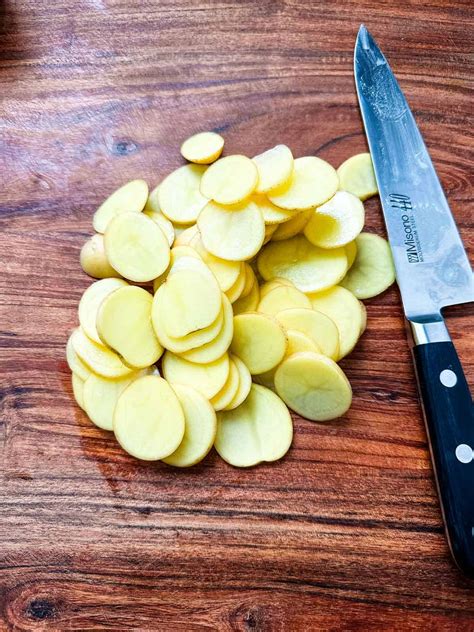 Sheet Pan Broiled Cod Recipe with Lemon Herb Sauce – Natalie Marble Cooks