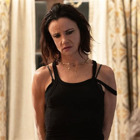 Juliette Lewis Teases "New Actors" in Yellowjackets Season 2