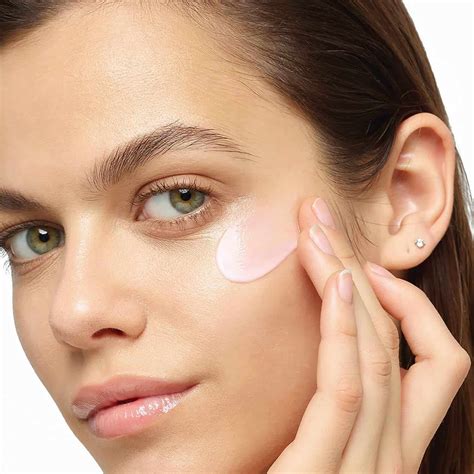 Gel-Crème pour les Yeux Eye Defense - L'Oréal Paris Canada