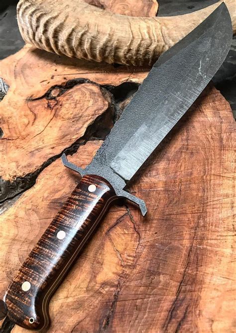 Half-Face BOWIE in 2025 | Knives and swords, Bowie knife, Knife