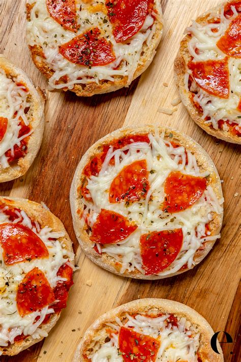English Muffin Pizzas: Crispy in 15 Minutes! | Elizabeth Rider