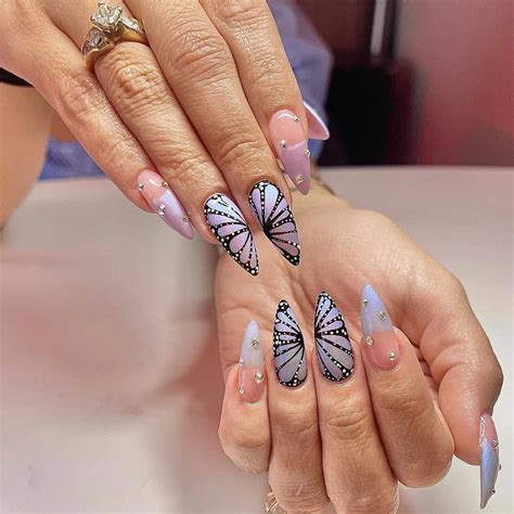 26 Butterfly Nail Ideas for a Playful Spring Manicure