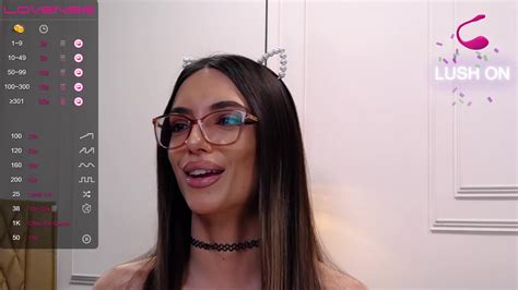 Theabloom's XXX Videos & Recorded Live Shows | xHamsterLive