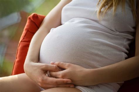 B Belly Pregnancy: Staying Confident