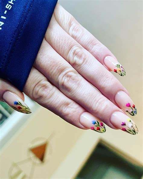 Bumblebee Nails! : r/RedditLaqueristas