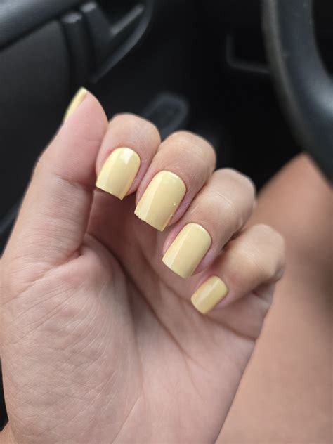 Yellow Color Nail Polish