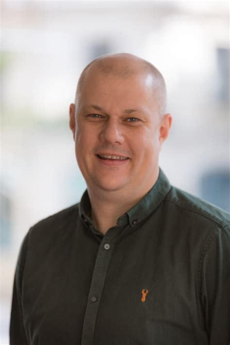 James Walker's Instagram, Twitter & Facebook on IDCrawl