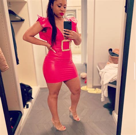 Jessica R. Ryan's feet