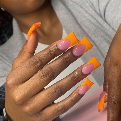 Duck Nail Shapes: 30 Ideas to Quack Up Your Manicure Bling Acrylic ...