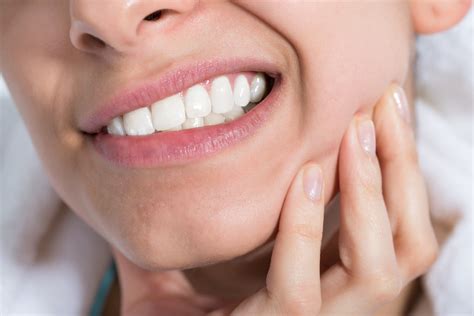 How to Avoid Dry Sockets After Your Wisdom Tooth Removal