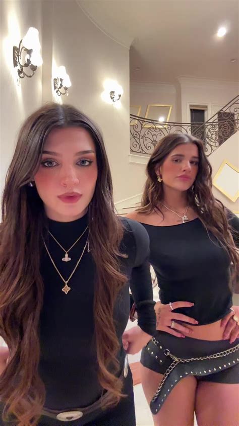 faye (@fayekytsya) - Urlebird