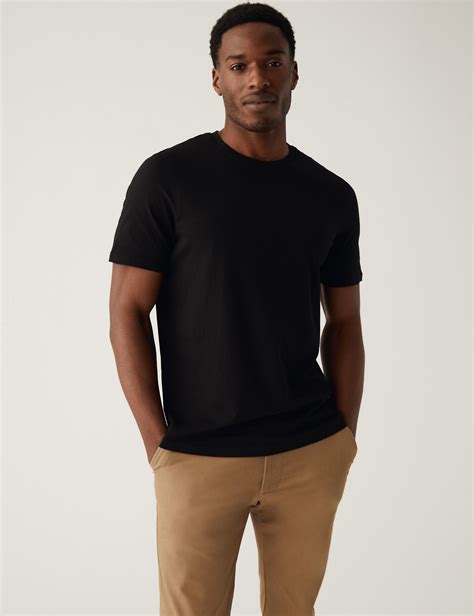 5 Best Black T-Shirts for Men Spring-Summer 2023 — Dapperandgroomed.com