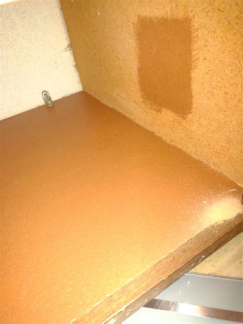 Using bleach/baking soda solution on concrete basement floor : r ...