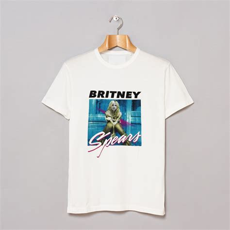 Britney Spears White T-Shirt KM - Kendrablanca
