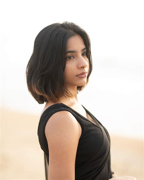 Aurora Sinclair (@sins_of_sinclair) • Instagram photos and videos