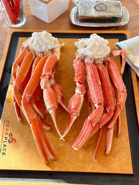 Bairdi & Opilio Snow Crab Legs - Delivered to Your Door | Snow crab ...