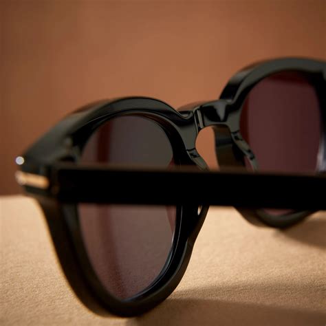 A History of Sunglasses & Styles | Journal | YOOVY