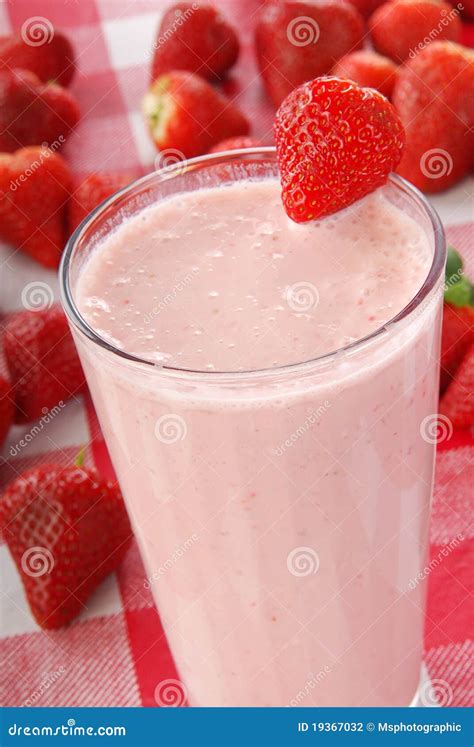 Strawberry yogurt smoothie stock photo. Image of vertical - 19367032