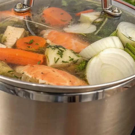 Jewish Chicken Noodle Soup Recipe – The Best Traditional Comfort Soup ...