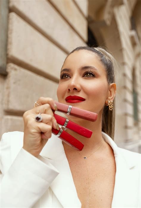 Le Défilé L'Oreal 2024: Tributo al Empoderamiento Femenino, la Inclusión y hermandad | L’Oreal Paris