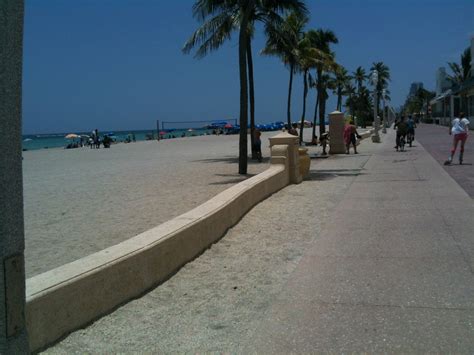 Provocative Wave for Men: Provocative Wave for Men's Top Ten Nude Beaches for 2012