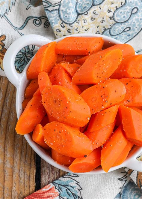 How To Boil Carrots - Vegetable Recipes