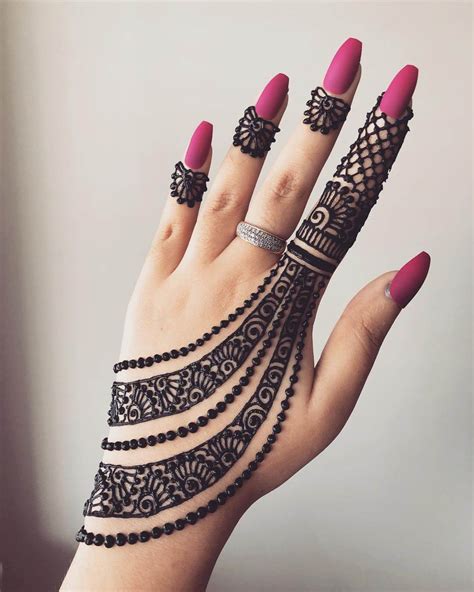 Easy Simple Mehndi Designs