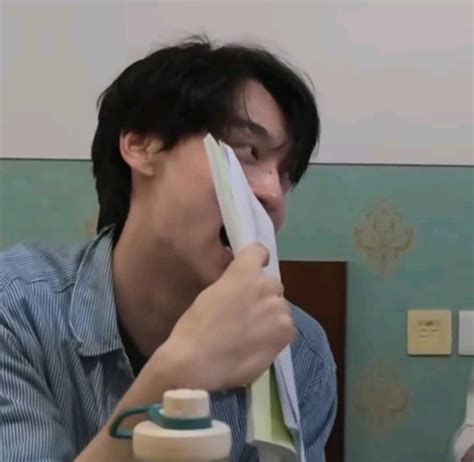 Comments 399 to 360 of 484 - Looking For You by Mir_Visual