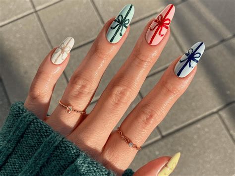 15 Bow Nail Designs Fitting for the Ribbon Renaissance