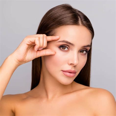 The Spiritual Meaning of Your Right Eyebrow That Keeps Twitching ...